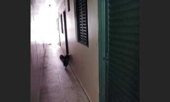 Imagem 4: \Vendo Prédio no Bairro Japiim, Próximo de escolas, parada de ônibus e muito mais