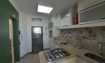 Imagem 5: Apartamento para aluguel e venda possui 108 metros quadrados com 4 quartos