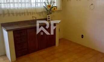 Imagem 4: Casa para venda tem 190 metros quadrados com 3 quartos em Jardim Paraíso - Botucatu - SP