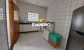 Imagem 7: Casa para Venda em Cuiabá, Jardim das Américas, 4 dormitórios, 1 suíte, 4 banheiros, 4 vag