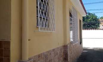 Imagem 2: Vendo Exc.Casa com 2 qts.em Realengo, bairro Ideal, área gourmet e vaga para 3 carros