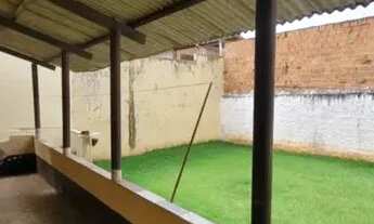 Imagem 6: Casa para venda possui 212 metros quadrados com 2 quartos em Central Carapina - Serra - ES