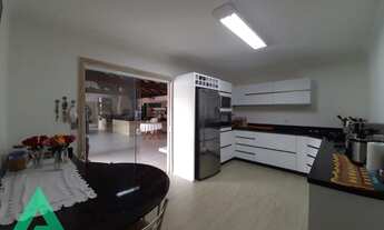 Imagem 2: Ótima casa semi mobiliada com piscina para locação, no Bairro Escola Agrícola!