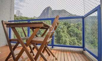 Imagem: Lindo Flat com vaga no Humaitá!