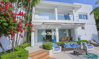 Imagem: Casa Alto Padrão em Alphaville com 4 Suítes