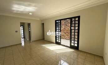 Imagem 3: Casa residencial disponível para venda no bairro Vigilato Pereira em Uberlândia-MG