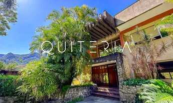 Imagem 6: Viva em grande estilo e extremo conforto em Mansão Triplex Alto da Gávea!Com um total de 6