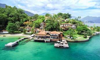 Imagem: Imóvel para venda tem 913 metros quadrados