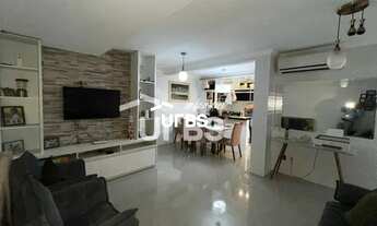 Imagem: Casa de Esquina no Condomínio Costa Verde