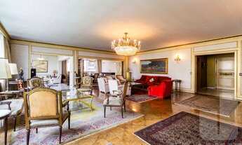 Imagem 3: Apartamento com planta spectacular, varanda e otima localizacao