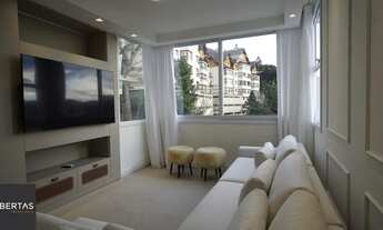 Imagem 2: Apartamento no Centro de Gramado de 2 dormitórios e vaga