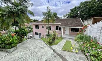 Imagem 3: Casa com 3 dormitórios à venda no Centro Histórico de São José, SC