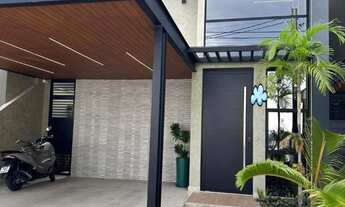 Imagem: Excelente casa com piscina, 2/4 sendo 1