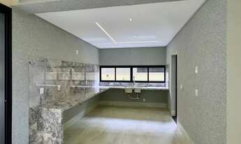 Imagem 7: Sobrado de Alto Padrão com 5 Suítes e Área de Lazer Portal do Sol Green