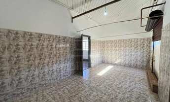 Imagem 2: Salão comercial no centro da cidade