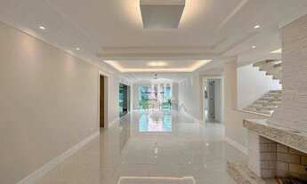 Imagem 3: Casa com 4 dormitórios à venda, 255 m² por R$ 2.500.000,00 - Prata - Teresópolis/RJ