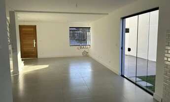 Imagem 2: Sobrado com 3 Quartos à Venda no Bairro Alto / Atuba