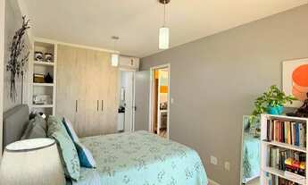 Imagem 6: Ed. Taroa - Vista Mar - 2 Quartos - Andar Alto- Reformado - Fino Acabamento