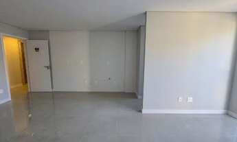 Imagem 7: OPORTUNIDADE APTO DIFERENCIADO 2suítes, 1 vg, com área externa, excelente localização VEJA