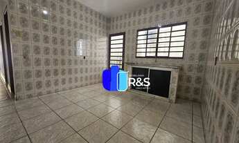 Imagem 7: Casa com 2 dormitórios para alugar, 70 m² por R$ 2.500/mês - São Francisco - Louveira/SP