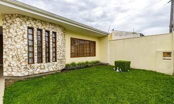 Imagem 3: Casa à Venda no Capão da Imbuia | 4 Quartos, Suíte, Terreno 360 m