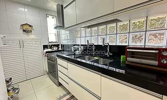 Imagem 4: Imóvel para venda com 274 metros quadrados com 3 quartos em Charitas - Niterói - RJ