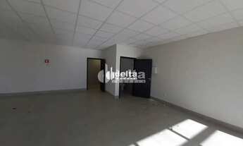 Imagem 4: Sala comercial disponível para locação no bairro Jardim Karaiba em Uberlândia-MG