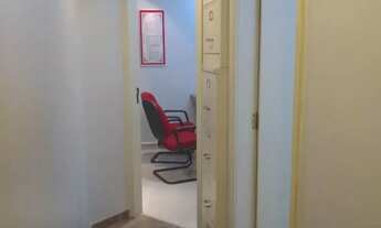 Imagem 6: Escritório para aluguel possui 40 metros quadrados com 2 quartos em Centro - Taubaté - SP