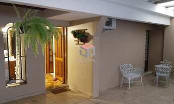 Imagem: Casa Térrea a 300m da Avenida Lino Jardim