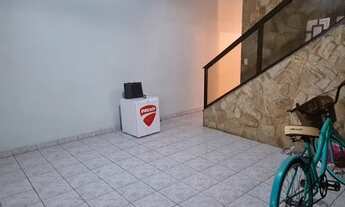 Imagem 6: Sobrado para venda tem 256 metros quadrados com 3 quartos em Guilhermina - Praia Grande