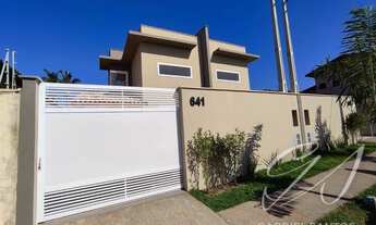 Imagem: LINDA CASA PÉ DIREITO ALTO A 600M DA PRAIA