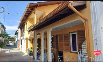 Imagem: Casa com 6 dormitórios à venda, 198 m²