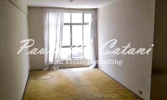 Imagem 2: Apto para reforma com 80 m2, 2 dormitórios, 1 vaga e amplos espaços em Pinheiros! Visite!