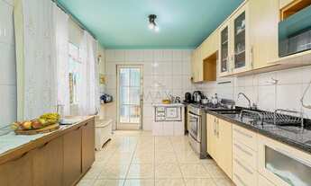 Imagem 2: CASA com 3 dormitórios à venda com 102m² por R$ 891.000,00 no bairro Pinheirinho - CURITIB