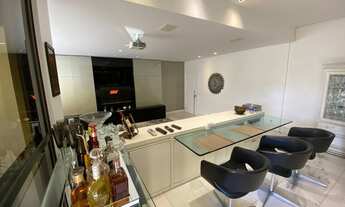 Imagem 2: Oportunidade unica: 2 suites e 2 semisuites, quase 300 metros no Buritis!