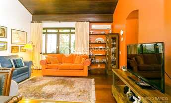 Imagem 5: Maravilhosa casa térrea com um amplo pátio no bairro Jardim Isabel