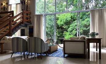 Imagem 2: São 3.240m² de muita natureza, privacidade, estilo e conforto com fino acabamento! Venha c