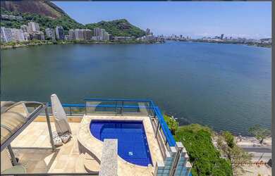 Imagem 3: Cobertura deslumbrante!!! Frontal Lagoa e vista Cristo duplex para venda tem 567m com 4