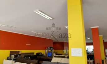 Imagem 3: Ponto comercial/Loja/Box para aluguel com 1600 metros quadrados