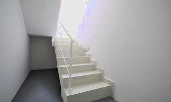 Imagem 6: Excelente sobrado novo, face leste/oeste no Mossunguê