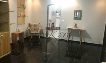 Imagem 3: Casa Sobrado - Bosque dos Eucaliptos - 3 Dormitórios - 180m²