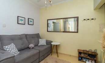 Imagem 5: Apartamento 2 dormitórios, com sacada, excelente vista, semi mobiliado na Rua Jerônimo de