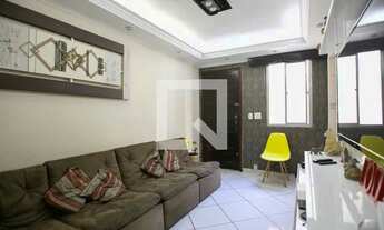 Imagem 2: Apartamento à Venda - Itaquera, 3 Quartos, 57 m2