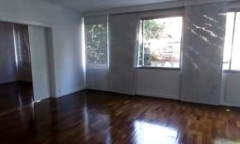 Imagem 3: Apartamento para aluguel possui 153 metros quadrados com 3 quartos em Gávea - Rio de Janei