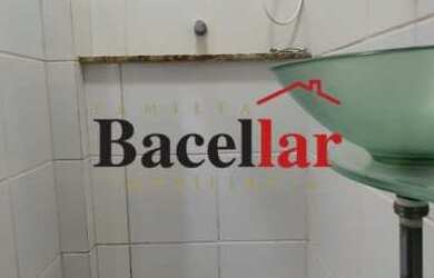 Imagem 12: Kitnet/Conjugado : / Residencial / Centro