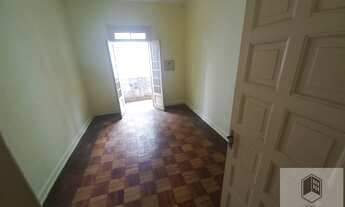 Imagem 6: Apartamento, predio de tres andares , Rua Castro Alves R$ 2.200,00