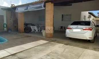 Imagem: Casa Mobiliada com piscina na Zona de Expansão