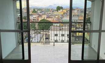 Imagem 2: Apartamento para aluguel possui 200 metros quadrados com 3 quartos