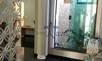 Imagem 5: Casa Sobrado - Bosque dos Eucaliptos - 3 Dormitórios - 180m²