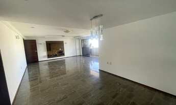 Imagem 4: Apartamento para aluguel possui 165 metros quadrados com 3 quartos Manaira